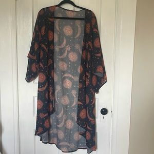 Super cute thin cover-up!